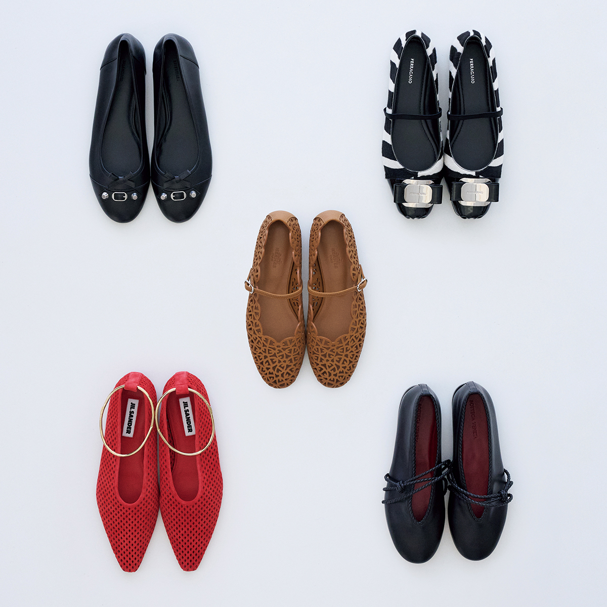 【ほんのり甘口なフラットシューズ5選】石畳の表参道でも歩きやすい軽やかシューズ