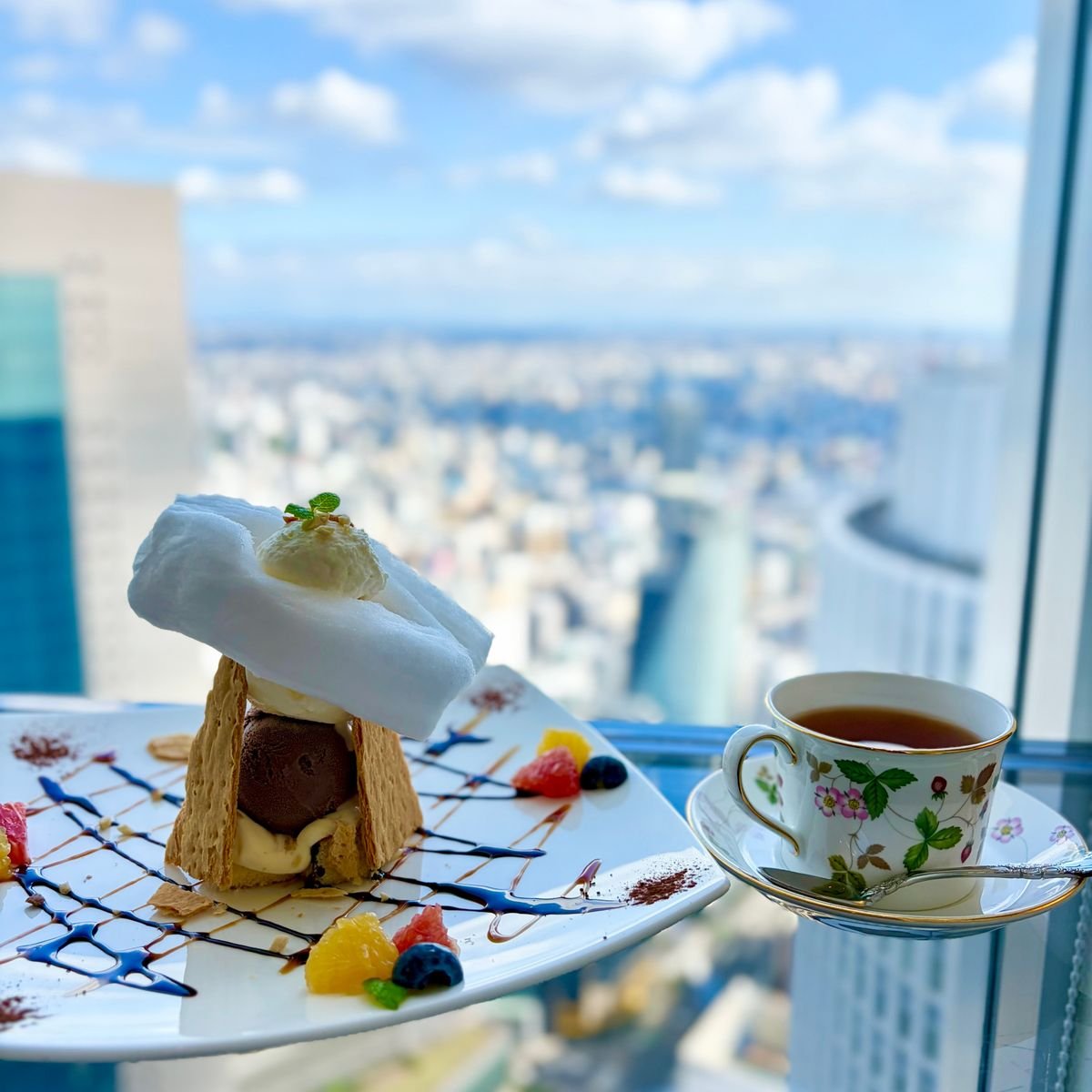 ミルフィーユ ドゥ シェル。空を眺めながら自分にご褒美❤️