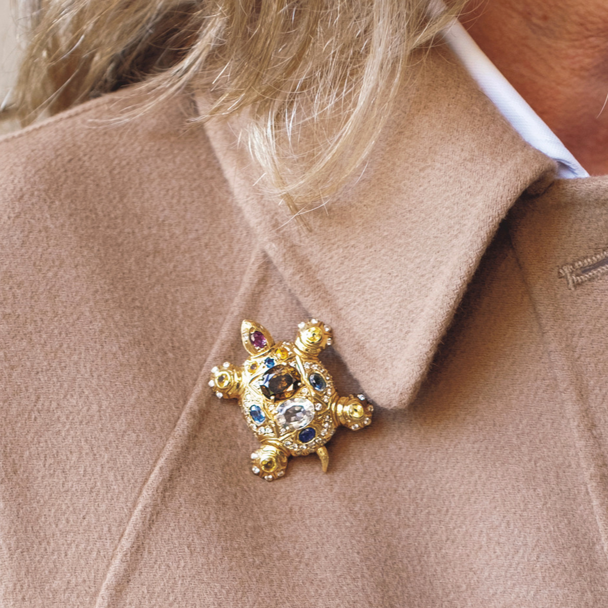 ハリネズミや亀!? パリ＆ミラノマダムは「アニマルモチーフ」がお好き【海外ファッションSNAP】