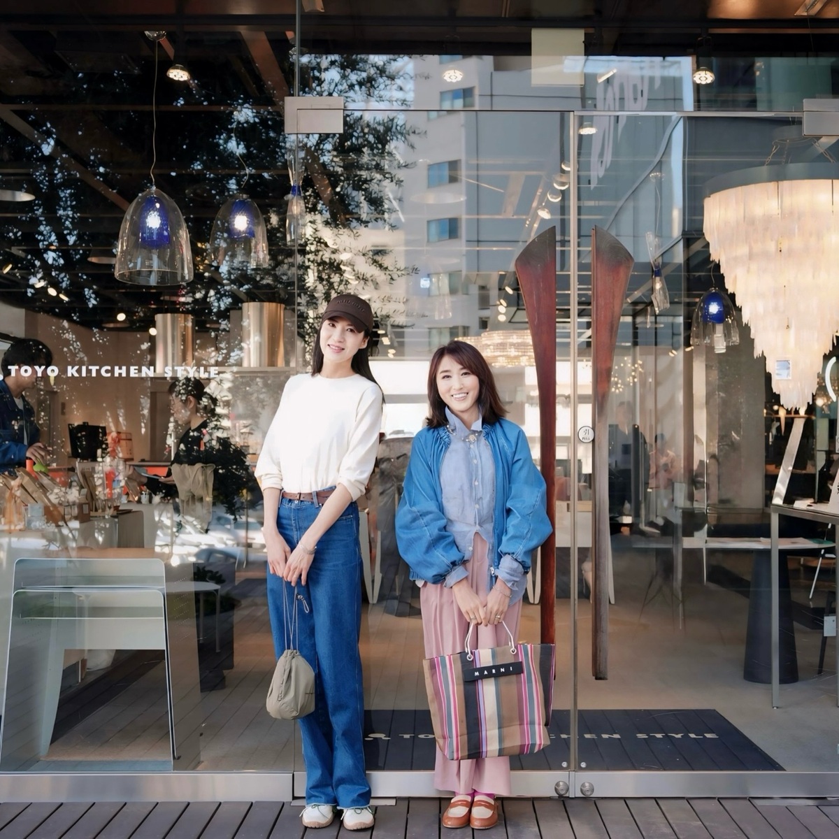 Jマダム藍さんと♡【H&M】デニムジャケットでストロベリーマーケットへ