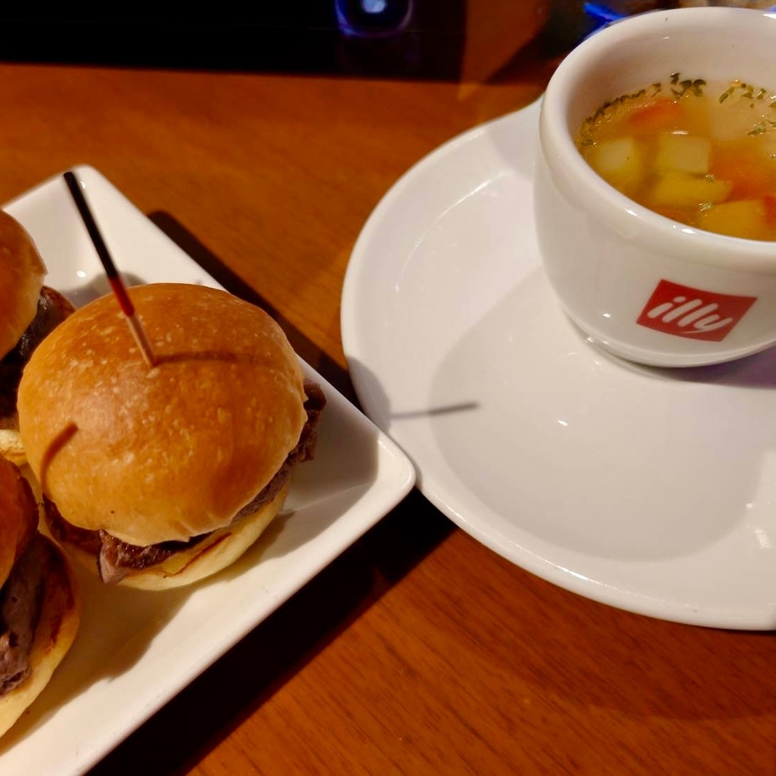 おひとりさま朝ごはん