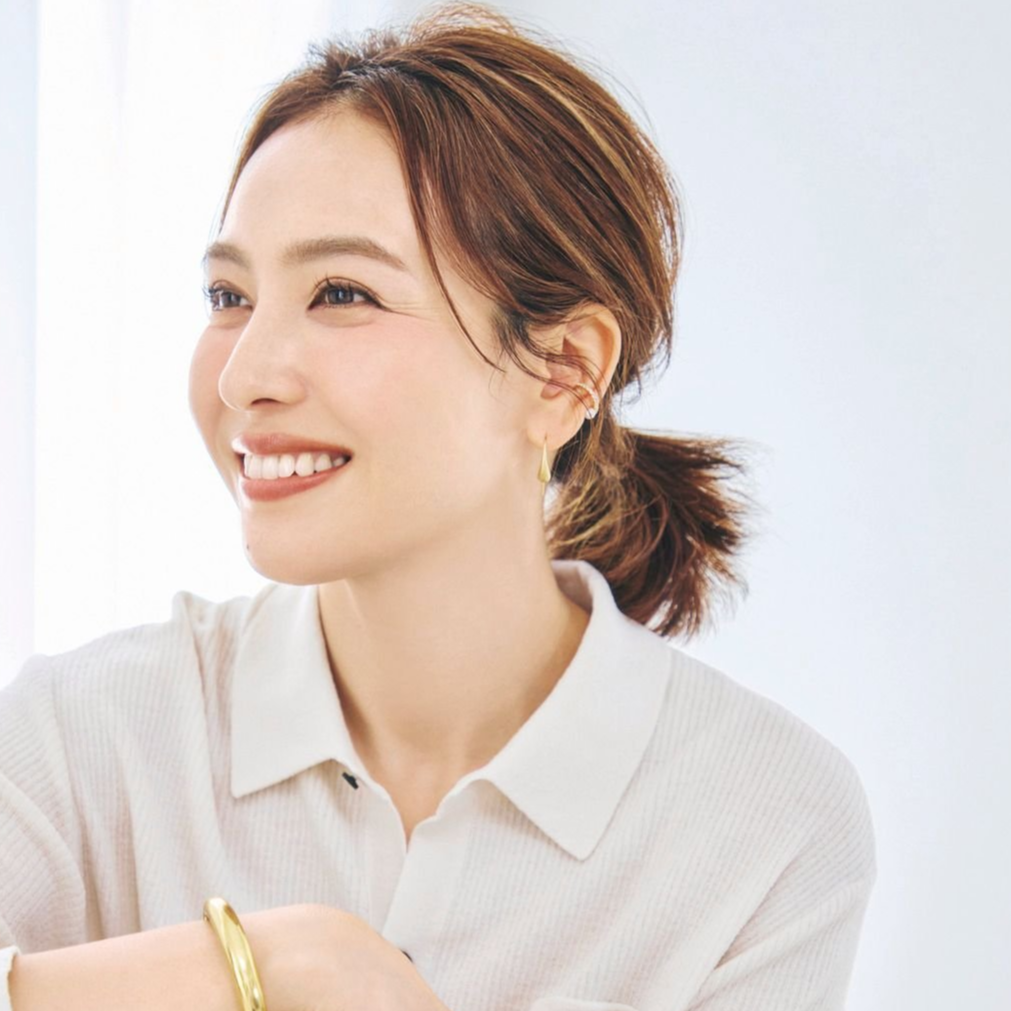 【疲れて見えない、ひとつ結びの極意】簡単にこなれるヘアアレンジを長井かおりさんがレクチャー