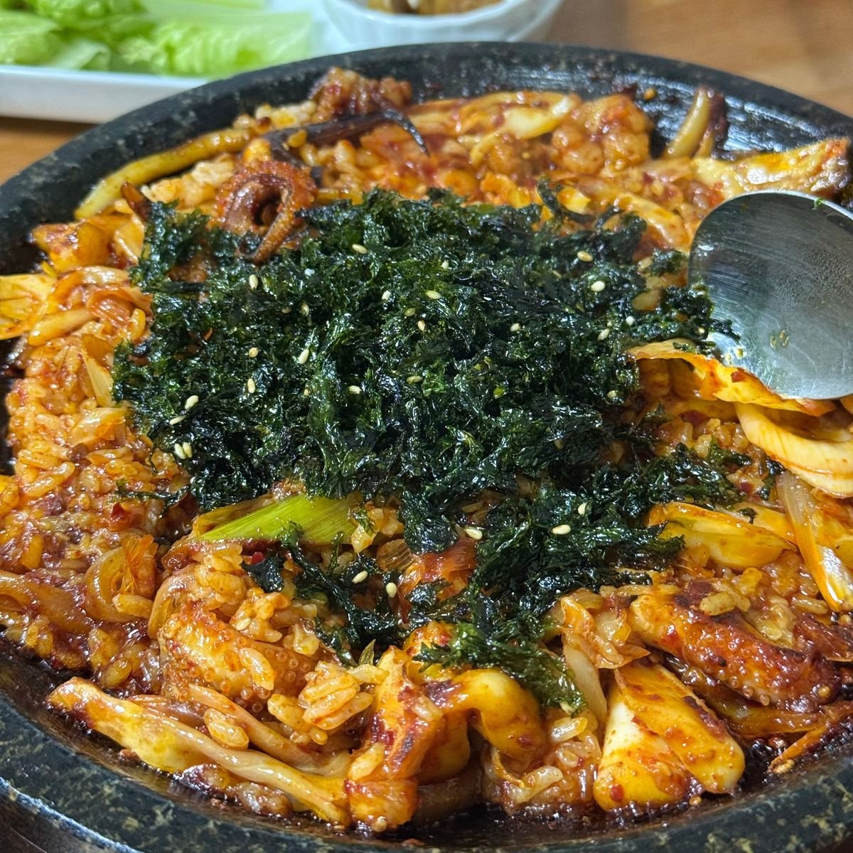 【兵庫】予約困難店、韓国料理「釜山」へ。7ヶ月待ったグルメ通激推し店は、パスポートのいらない韓国旅行だった！