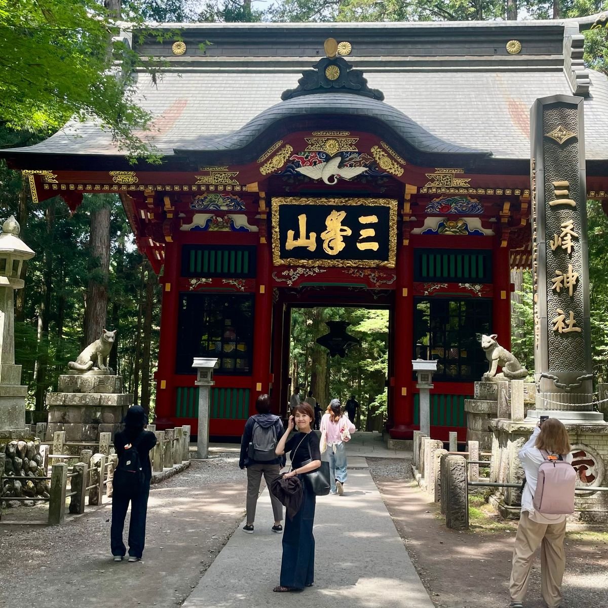 【三峯神社】日帰りバスツアー体験記｜心を整える、大人の開運旅。