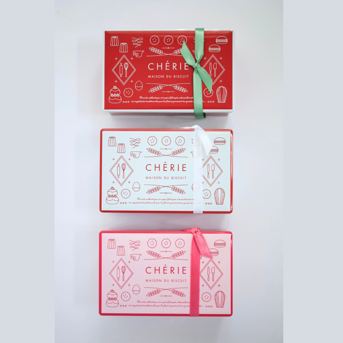 なぜここまで人気？京都発「CHÉRIE MAISON DU BISCUIT」は並んでも買いたい極上ビスキュィサンド！【フランス菓子】