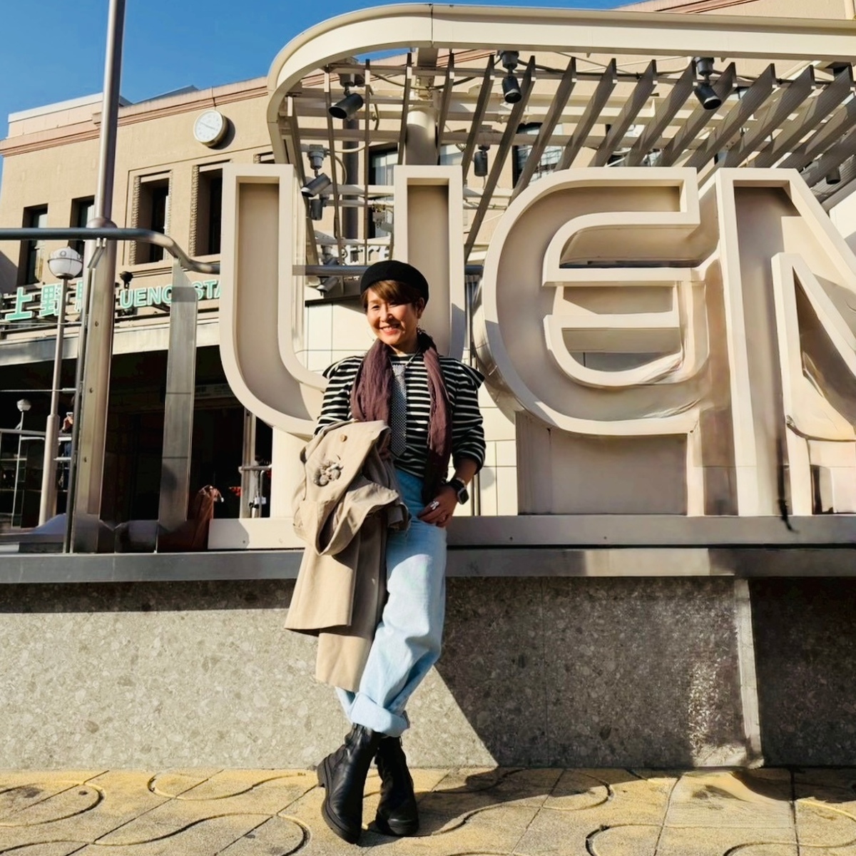 春うららトレンチでアメ横はしご酒、類様気取り♪