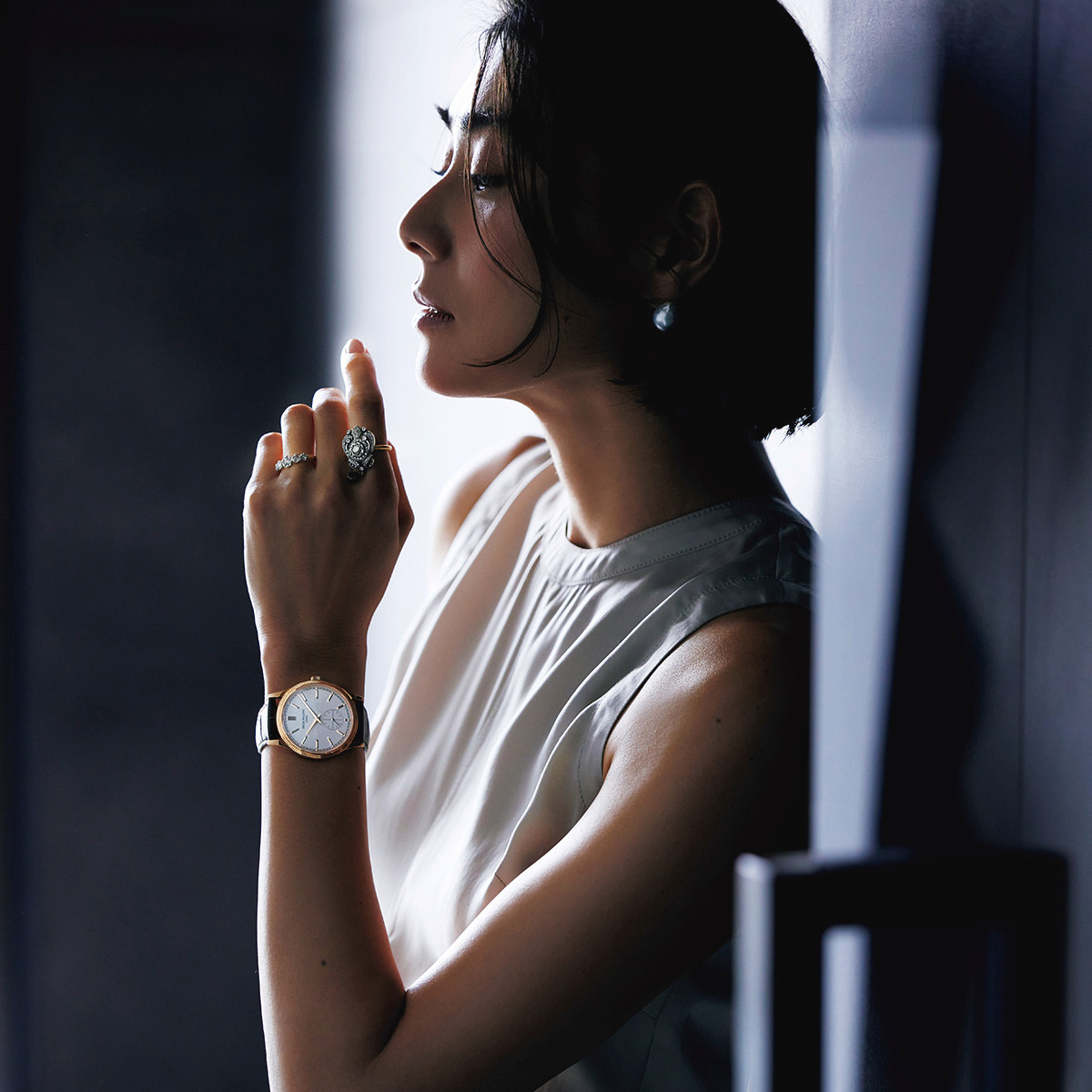 「パテック フィリップ」の腕時計はパーティーシーンでも主役級の存在感【NEO エグゼの「ここ一番の時計」】