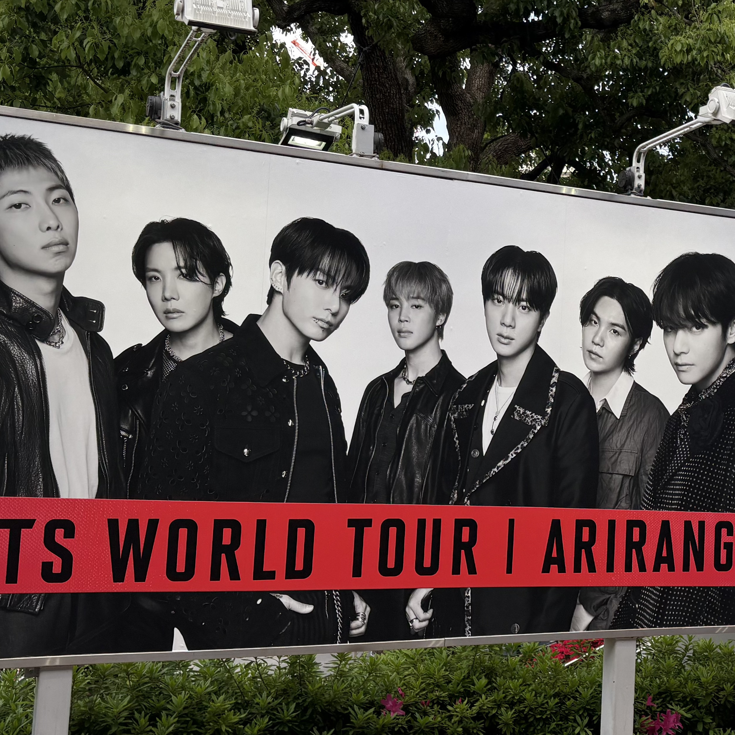 【エクラBTS部〜憧れの「ワルツ」へGOGO!⑧】東京ドーム公演まで2ヶ月！メンバーと一緒に歌いたいエディターSHの猛特訓が始まりました！ 