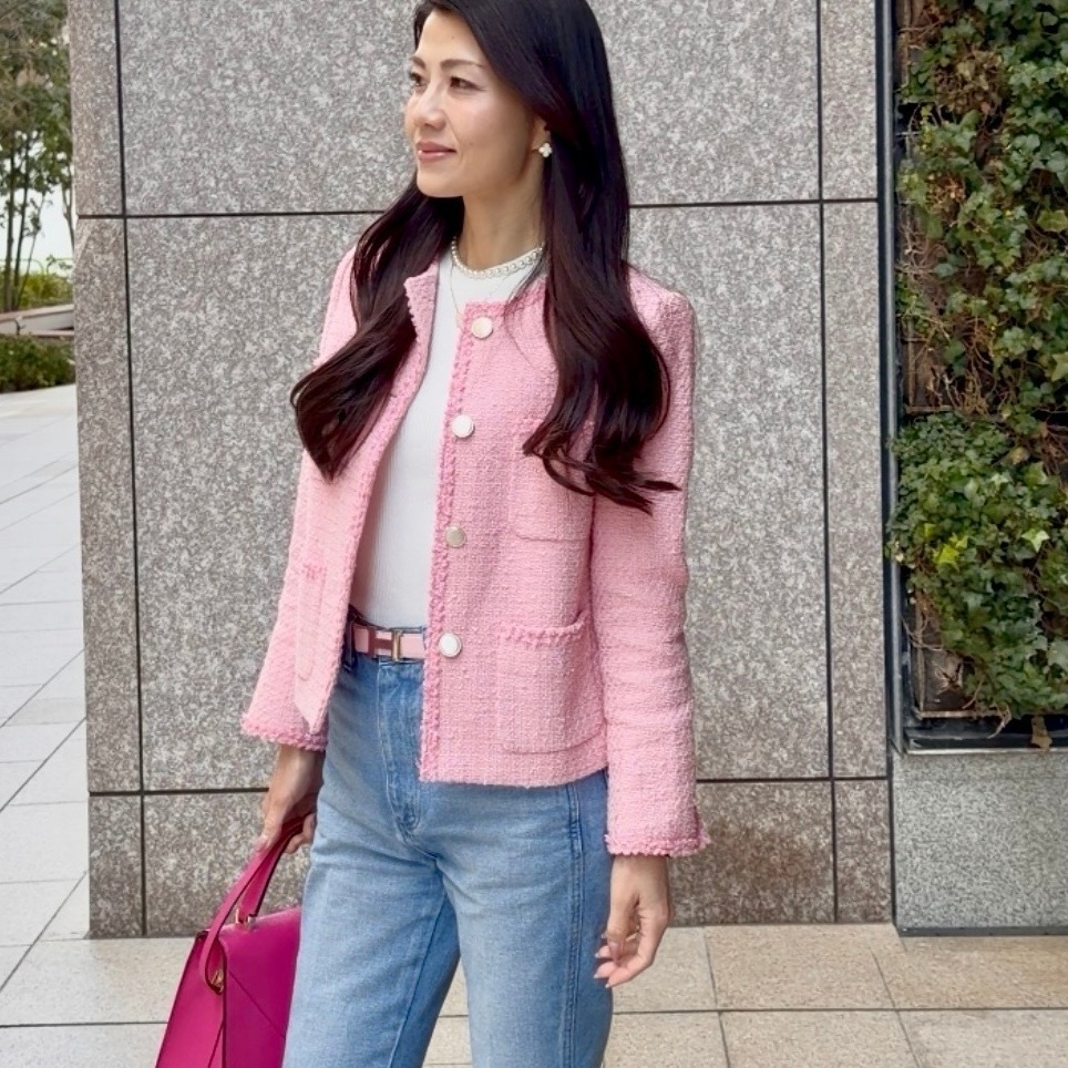 40代の春は【ピンクツイード】で品よく華やぐ！パンツでつくる最旬甘辛ミックスコーデ