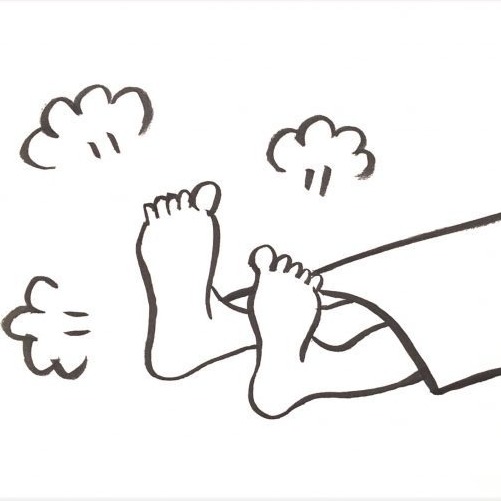 更年期に多い症状「足がほてって眠れない」漢方的対策法とは？【更年期の漢方】