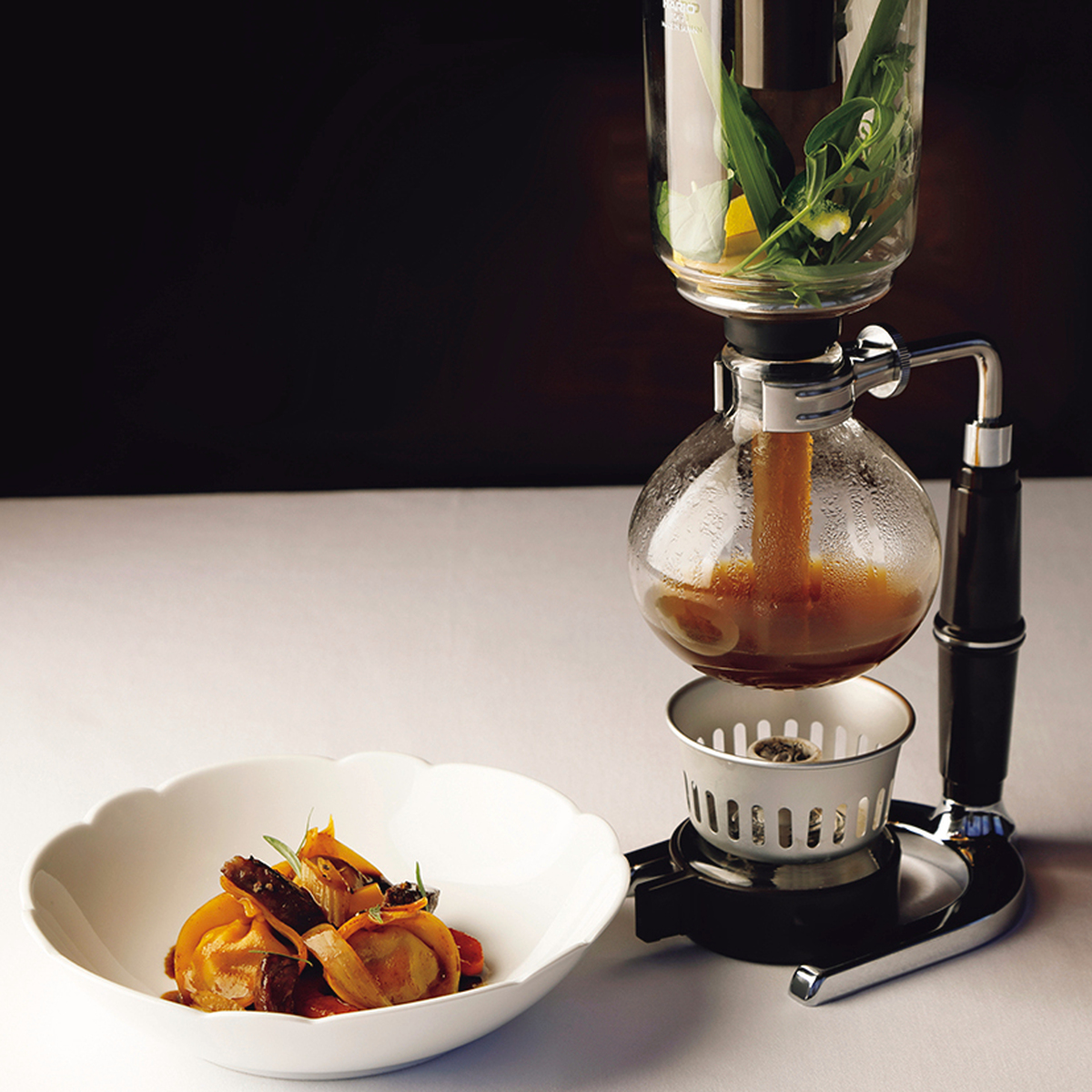 新たなフレンチブラッセリーとして再オープンした『 Girandole by Alain Ducasse（ジランドール バイ アラン デュカス）』