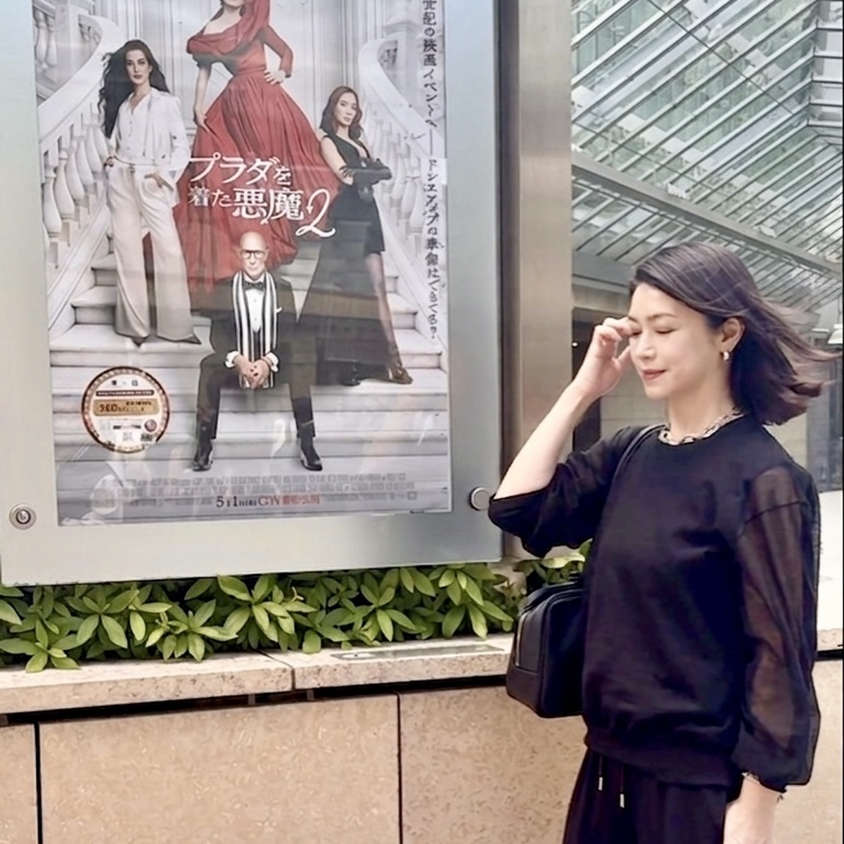 オールブラックコーデにお気に入りのハイヒールを履いて♡観てきました👠