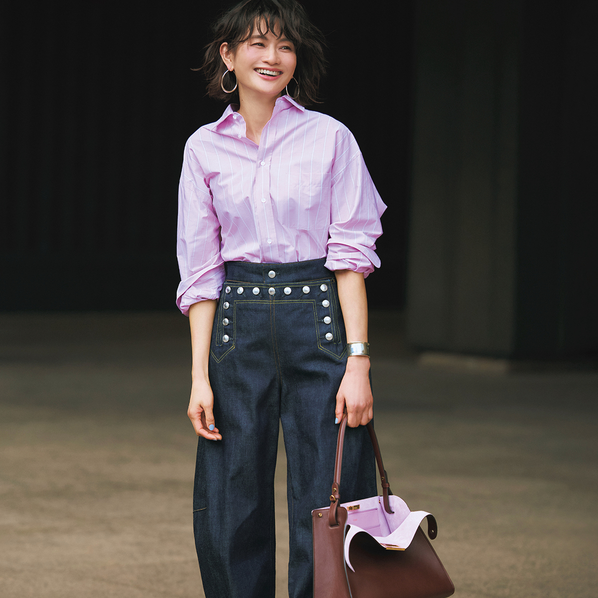 脚長効果も抜群！ 「ハイク」のセイラーパンツ風デニムで春の装いを今年らしくアップデート