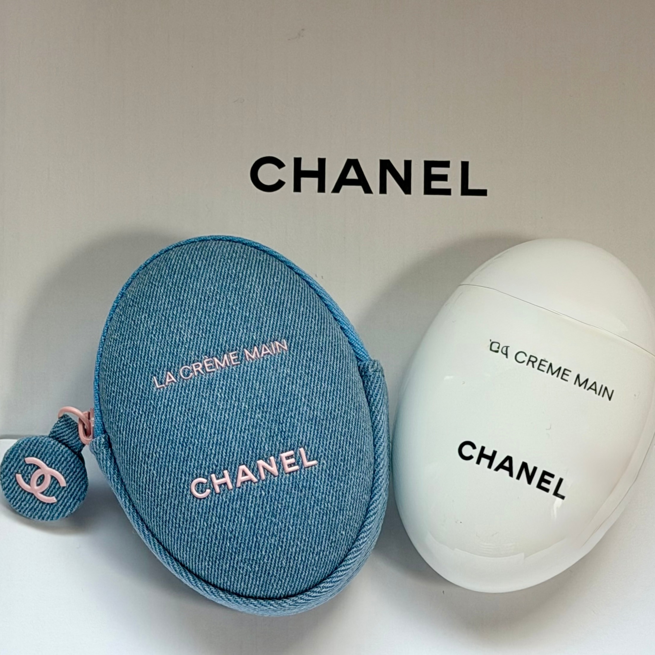 CHANELハンドクリームもデニムで！