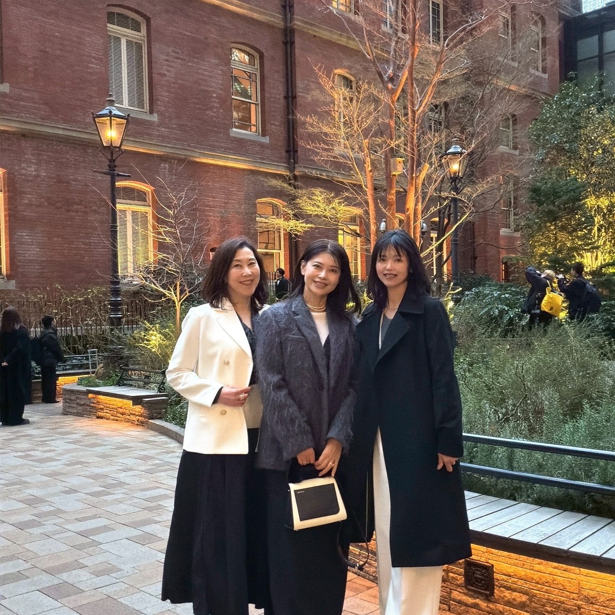 東京駅すぐのおしゃれイタリアンランチ後、丸の内でフォトタイム