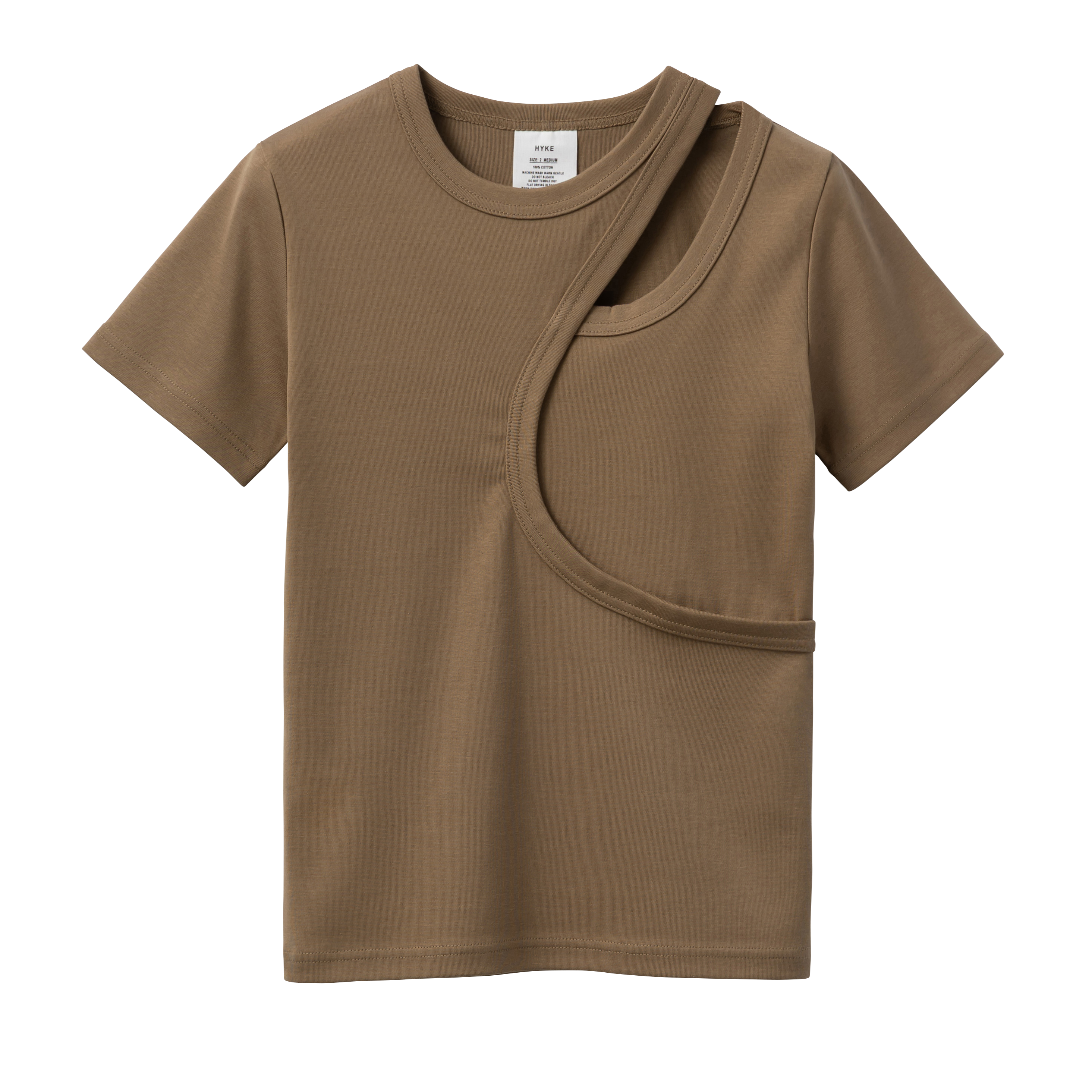 肌見せでキレよく！ ハイクのレイヤードTシャツ【１日１枚！ 50代の着映えTシャツ図鑑】