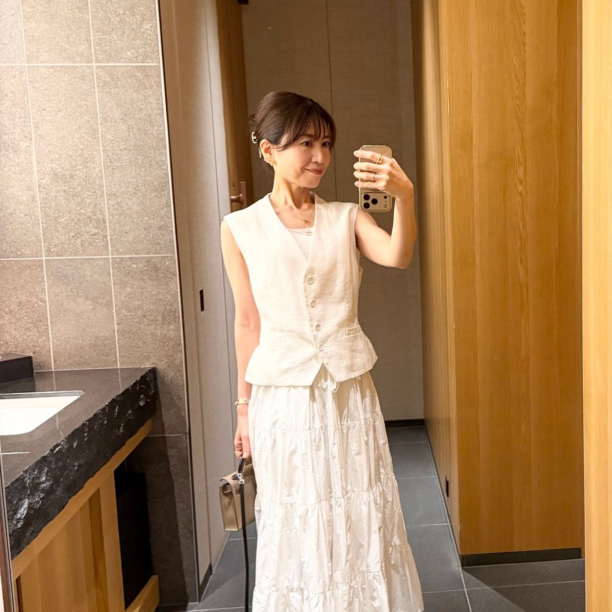 ドレスコートはsomething white 世界No.1に選ばれたホテル