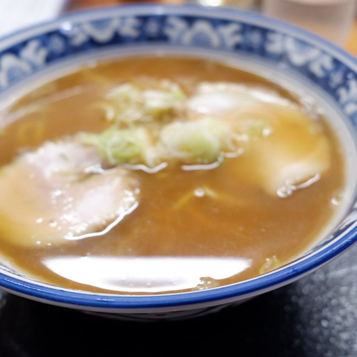 【名古屋】藤井聡太さんが通っていたラーメン店「陣屋」