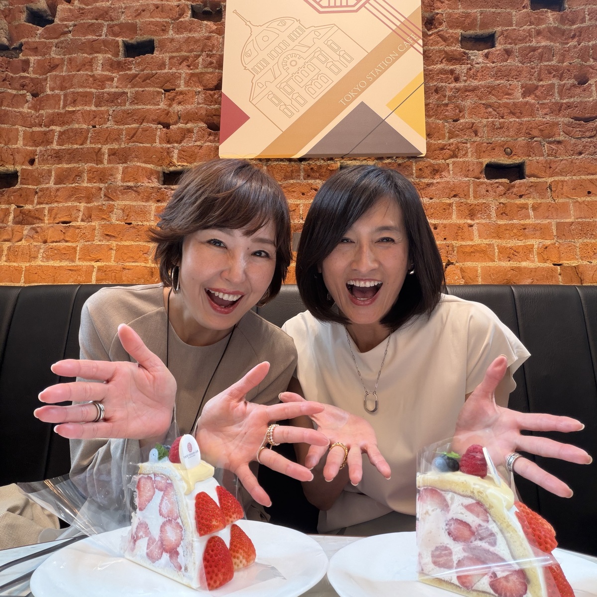 東京駅舎内にオープンしたばかり！！歴史的質感を体験できるカフェへ