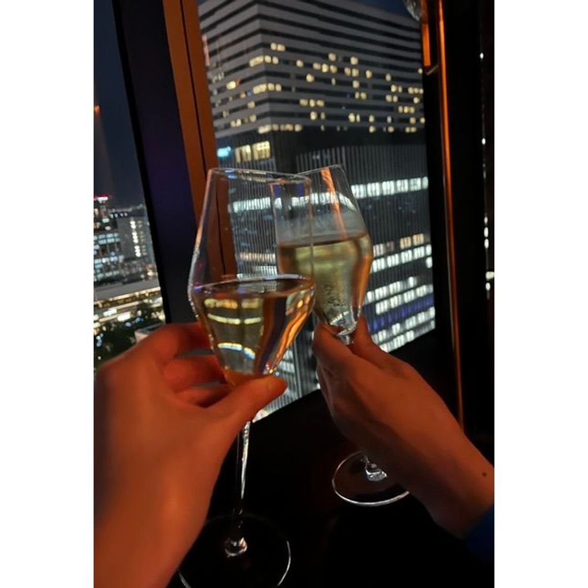 横浜　少し前になりますが花火をホテルの高層階から！花火の後は夜のアフターヌーンティーを楽しみました