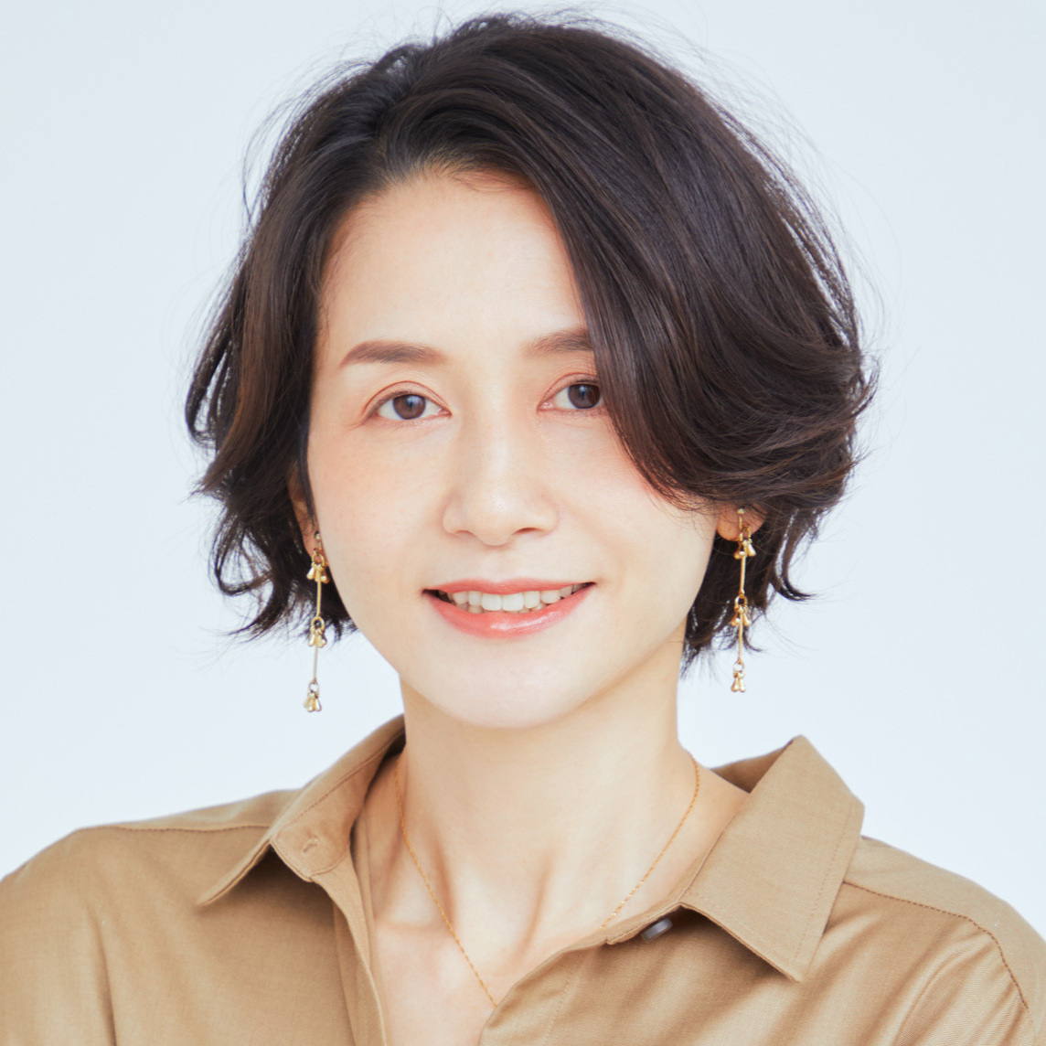 くびれシルエットがポイント！50代が老け見えしないボブヘアスタイルの作り方【50代髪型・ヘアスタイル】