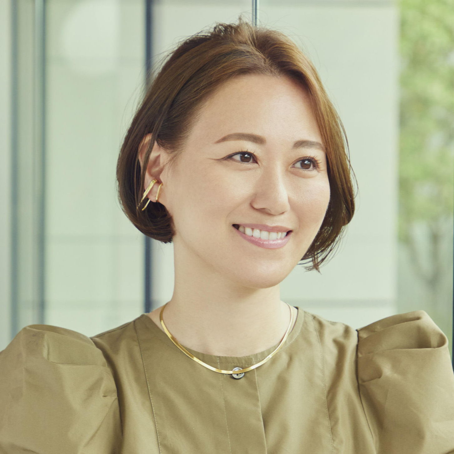 ダメージレスで白髪カバーを。ケア効果の高い“オーガニックカラー”という選択【50代髪型・ヘアスタイル】