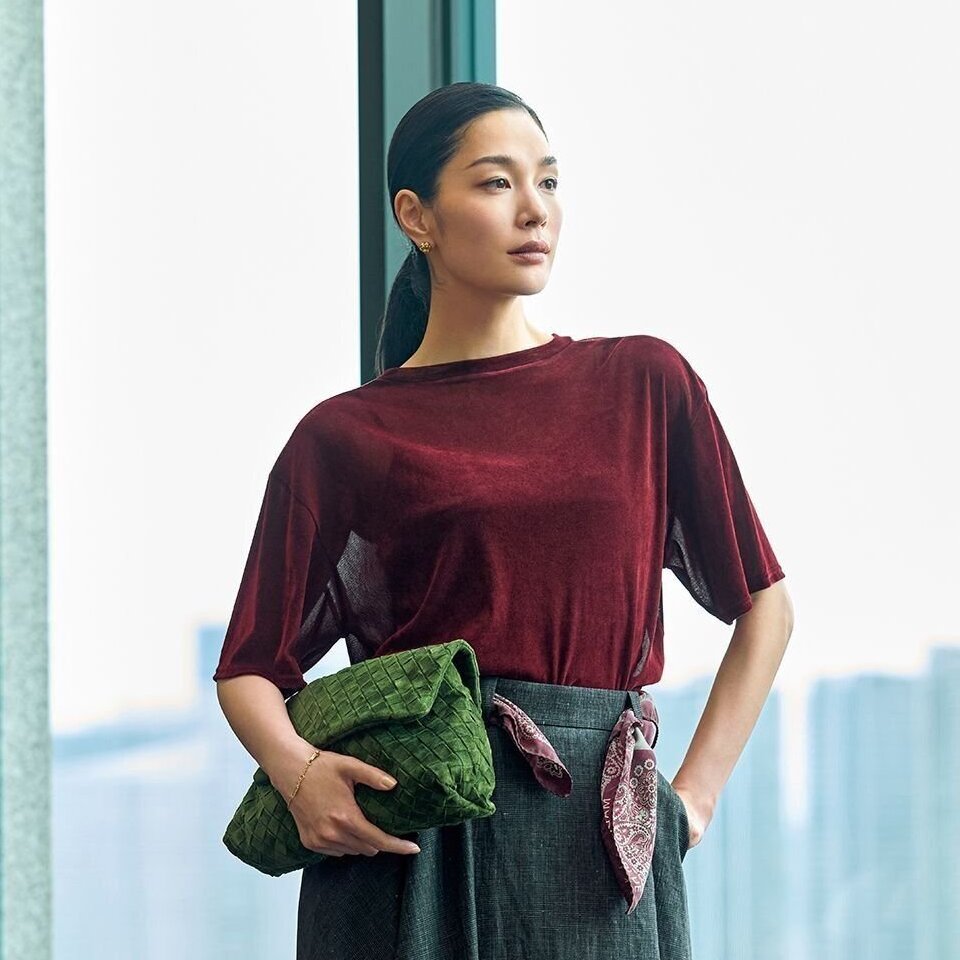 Tシャツなのにベロア風素材！　涼しさそのままに季節感を先取り