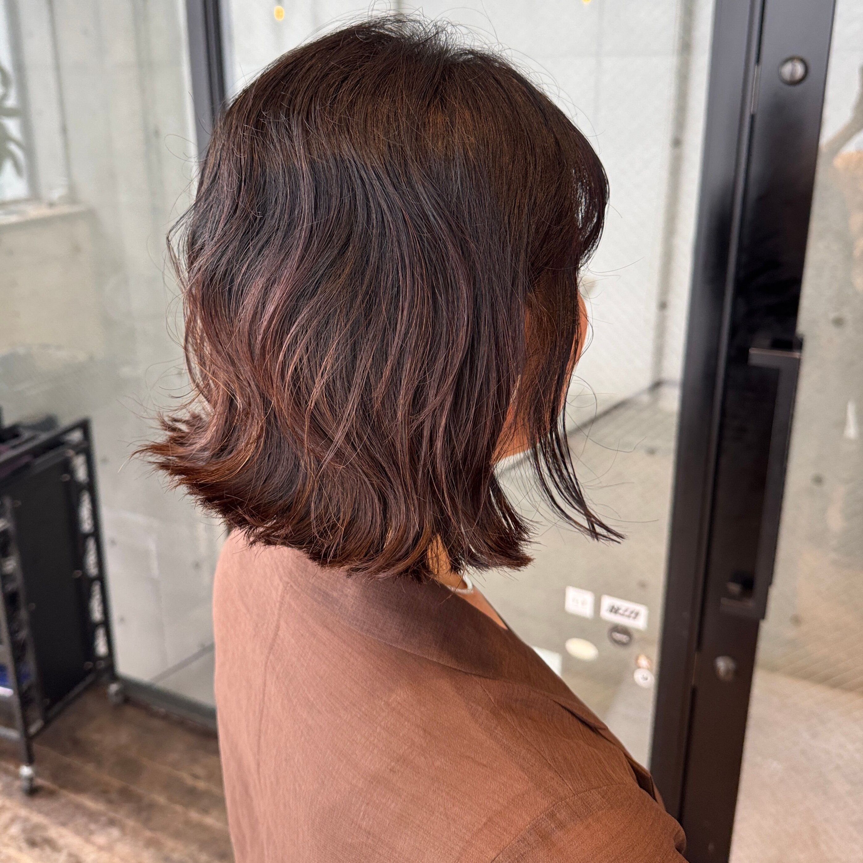 くせ毛の私がついに購入！『ストレートアイロン』【ReFa】