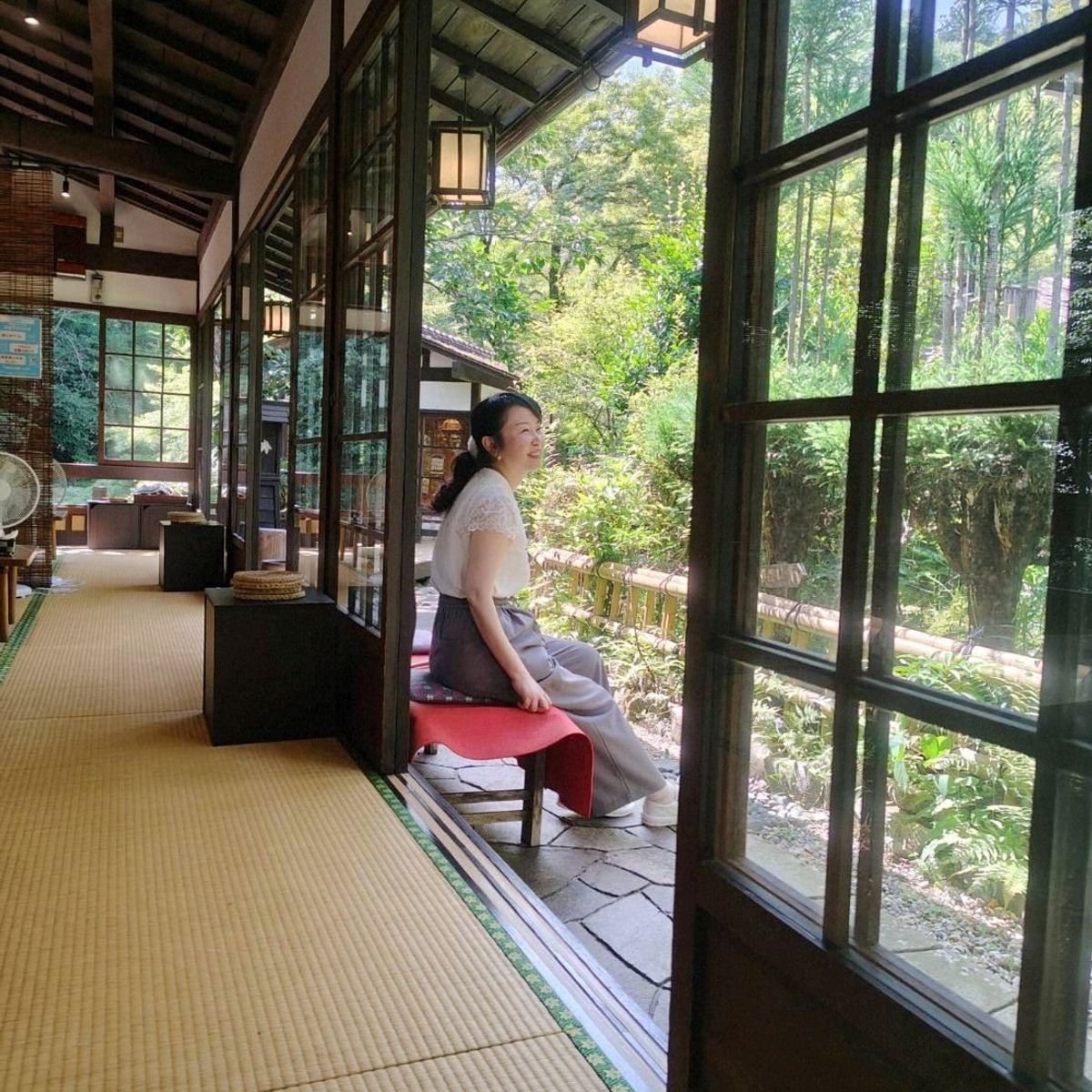 【大阪・京都旅】京都の奥座敷・高雄を通り過ぎた先で出会う、静かな京都。お墓参りの帰りに「とが乃茶屋」で清流とお食事と