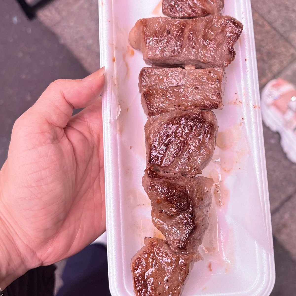 金沢旅３日目〜近江市場で食べ歩き〜