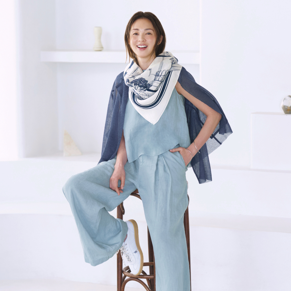 優れた素材とデザインの春夏服。大人の毎日は「レキップ」とともに