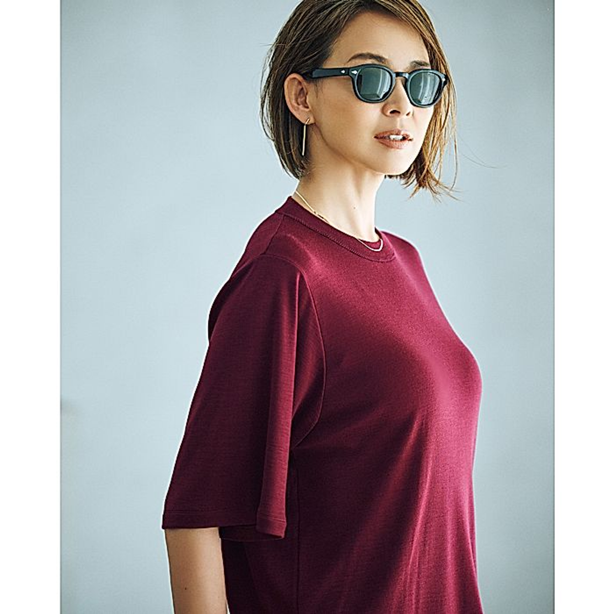 極上“Tシャツ顔のニット”は9月のレスキューアイテム【大人の上質カジュアル】