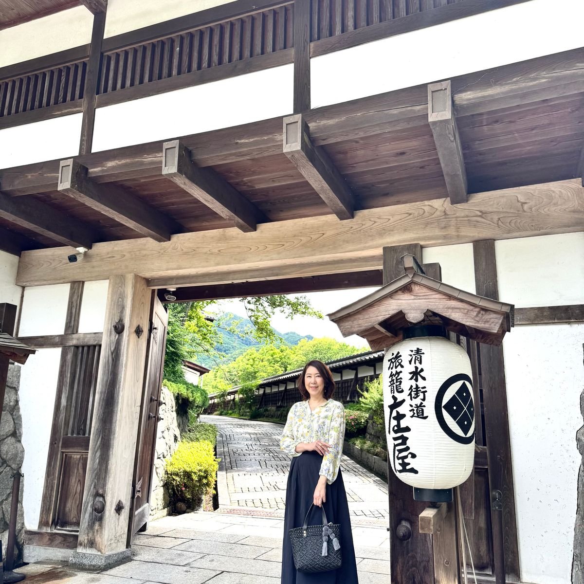 趣あるレトロモダンな空間で特別な時間を！夫婦で過ごす大人の贅沢な群馬温泉旅