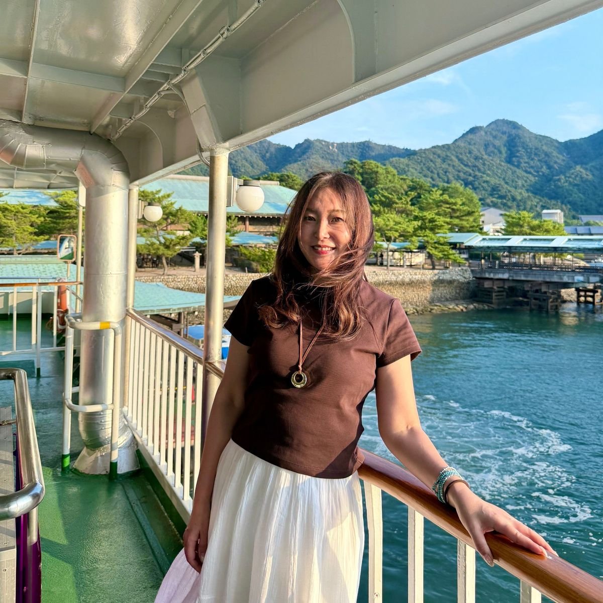 【広島】家族旅行1日目。美しすぎた夕暮れの宮島・大鳥居へ