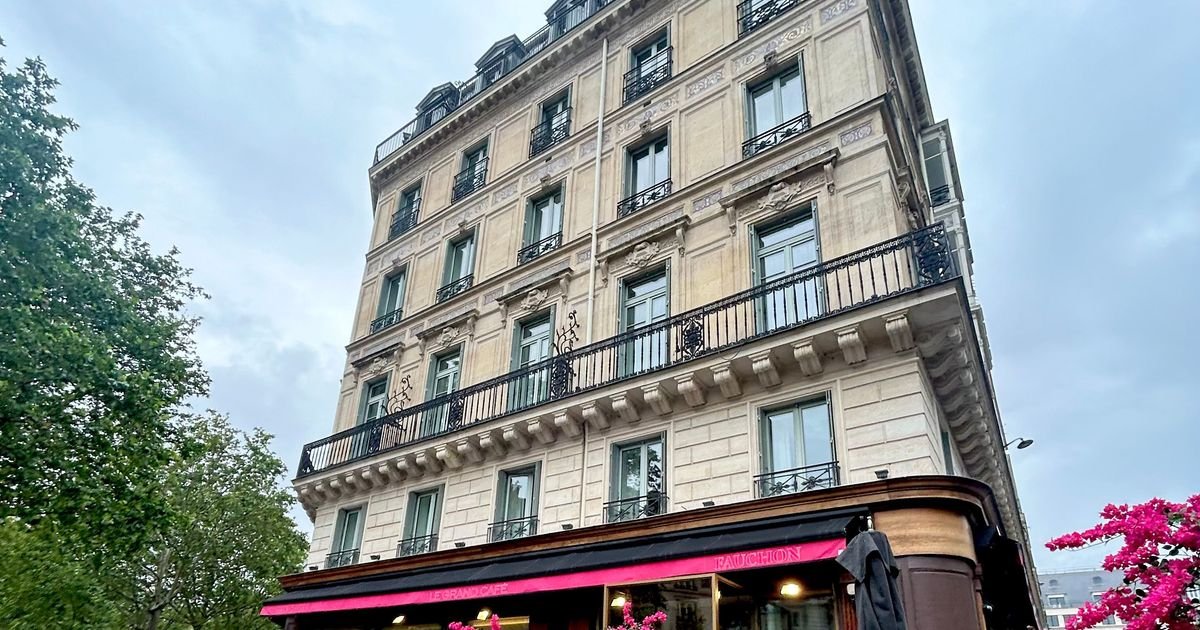 人生に一度は泊まりたいパリの隠れ家ホテル｜Fauchon L'Hôtel Paris
