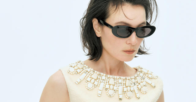 50代が選びたいリュクスな夏小物】セリーヌのサングラスは横長キャッツ