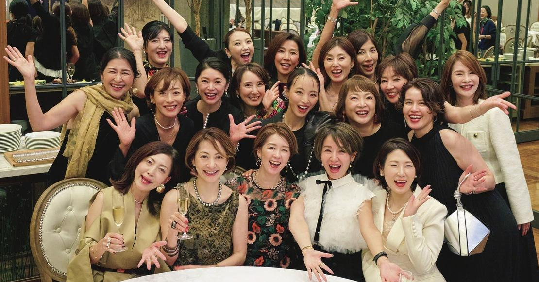 エクラ 華組＆チームJマダム® 88人が集ったオフ会「ソワレ・ドゥ