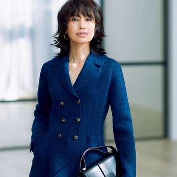 ニット素材で威圧感なし！「ディオール」の新作バージャケット【“堅くない”ジャケット】