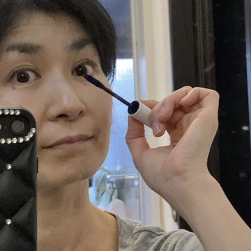 ブラウンマスカラで簡単秋色メイクを楽しもう～　