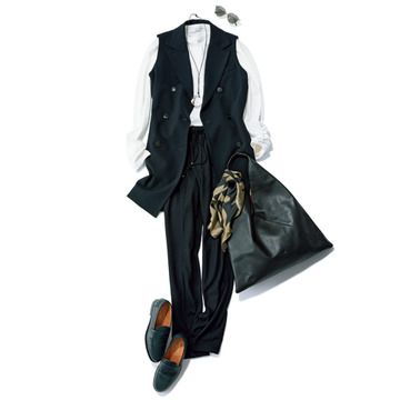 【パンツ師匠・スタイリスト室井由美子が回答！】ネイビーパンツをあか抜けさせるには？