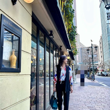 春はネイビーが大活躍♪