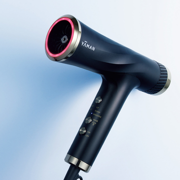 【ハイエンドドライヤー名鑑】美顔器とドライヤーの両機能が装備！YA‒MANのドライヤー