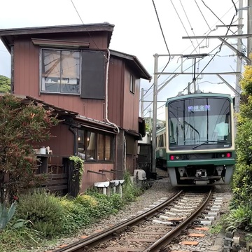 カフェ ヨリドコロ 鎌倉  予約不可で行列必至の定食屋さんをご紹介