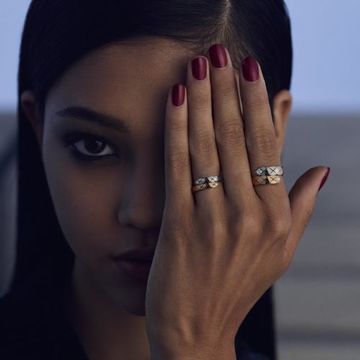 50代「大人のシャネル」特集 photo gallery