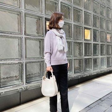 春色ニットでランチ