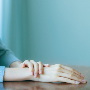 素爪でも“手指が美しい人”になるための心得二ヵ条【きれいな素爪に】