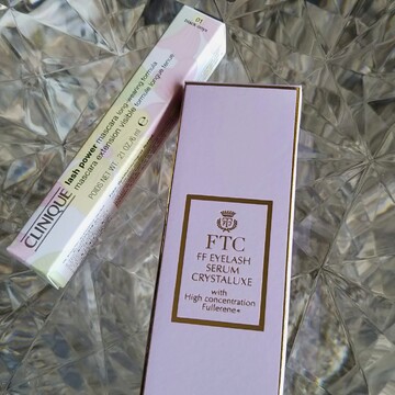 まつ毛コスメ難民💦