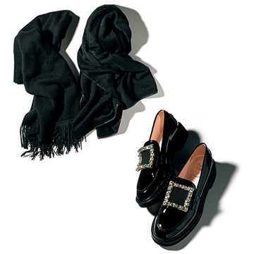 黒なのに華やか！冬のおしゃれを底上げする「ストール」＆「ローファー」