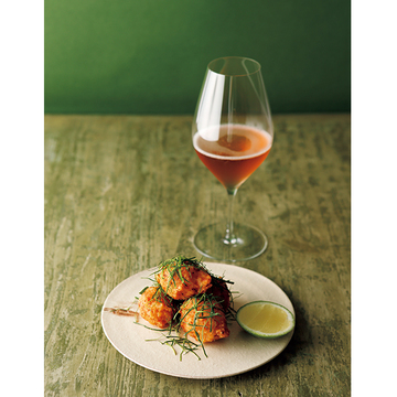 エスニックな香りが食欲そそる「海老団子」のレシピ【有元葉子さんのシャンパーニュとこの一皿】