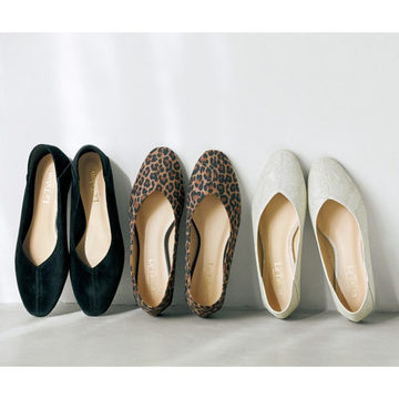 ２足買いする人続出で大ヒット！「大沼こずえ×Le Talon 2WAYフラットシューズ」